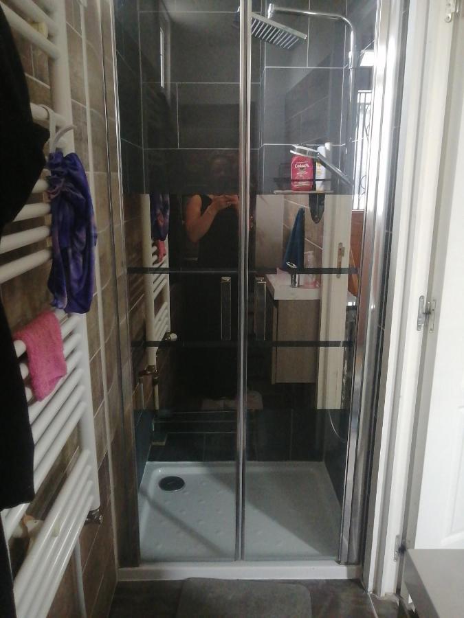 Petit Cocon Pour 1 Personne Apartment Argenteuil Luaran gambar